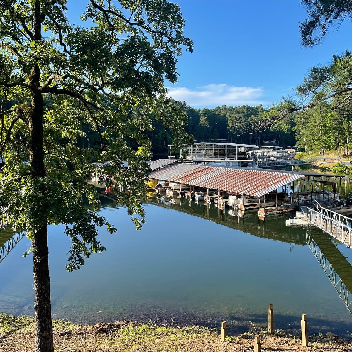A south-lake base for visitors who want lodging and marina access in the same plan.